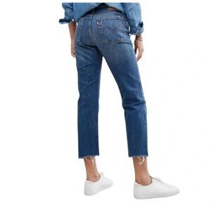 Levi’s Wedgie Straight Cropped Raw Hem Jeans sz 26